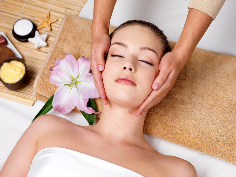 Manualna terapija in masaže Bruno Modno frizerstvo Frizerski salon Yvonne Lomi Lomi havajska masaža 1 800x600